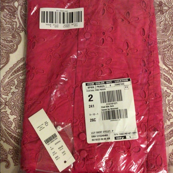 NWT J. Crew Button Front Cotton Eyelet Pencil Skirt - Picture 5 of 9